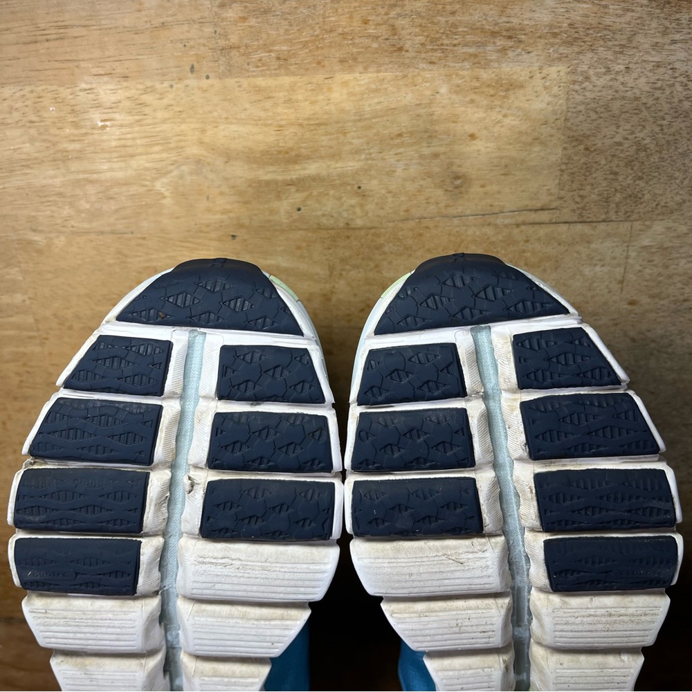 On CloudFlow 3.0 Womens Size 8.5 Running Shoes Sneakers Niagara Meadow - Picture 10 of 12